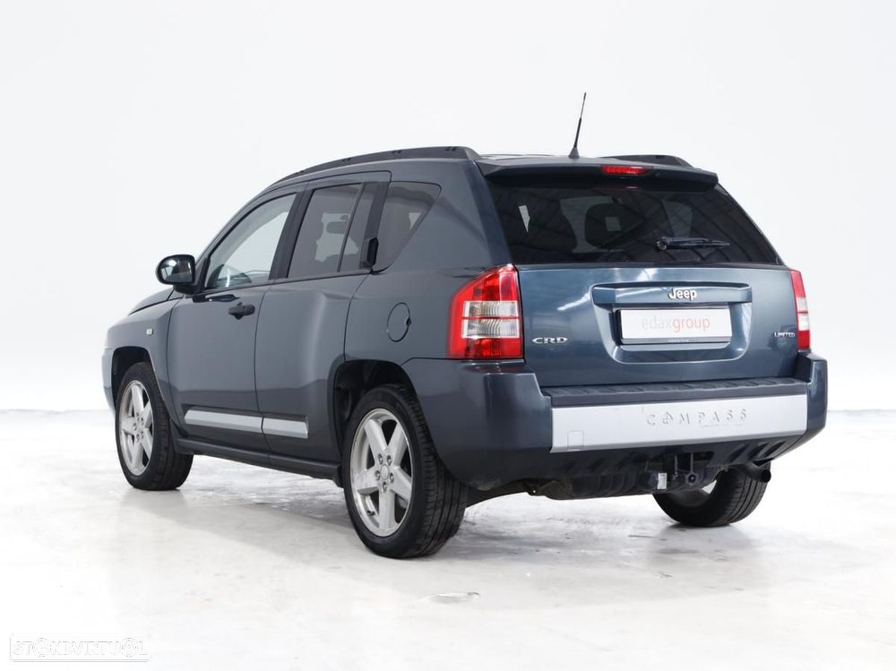 Jeep Compass - 4