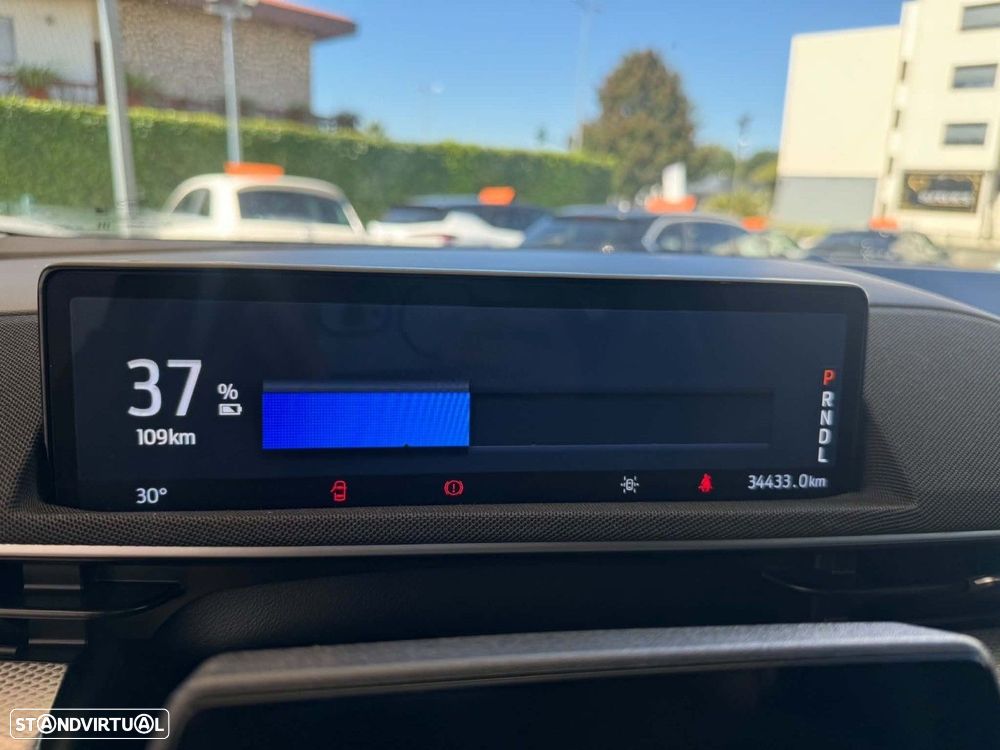 Ford Mustang Mach-E 75.7 kWh Premium AWD - 13