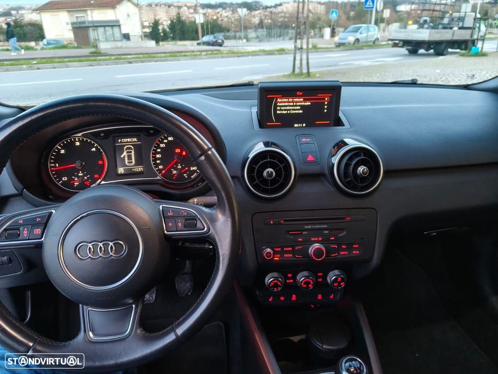 Audi A1 1.6 TDI S-line 99g - 16