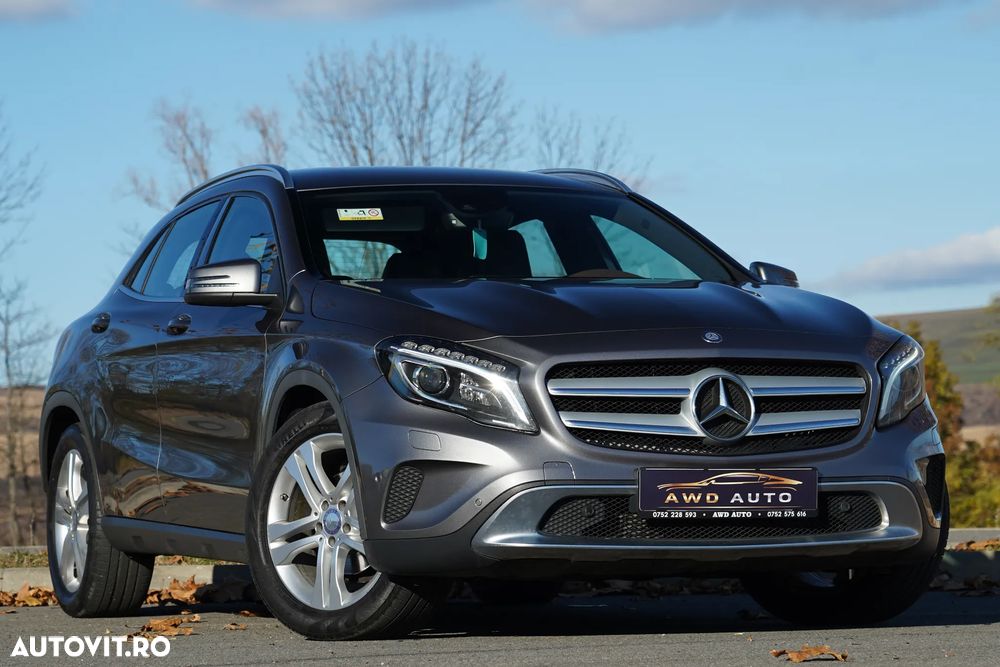Mercedes-Benz GLA 220 d 4Matic 7G-DCT Urban - 2