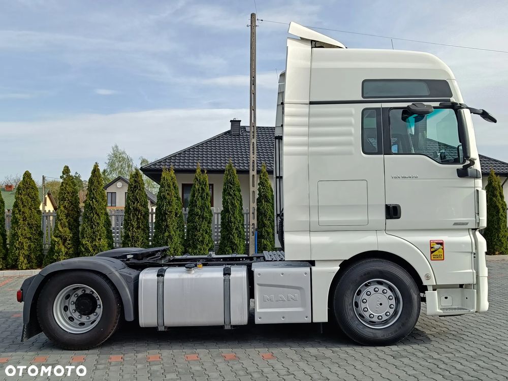 MAN TGX - 8