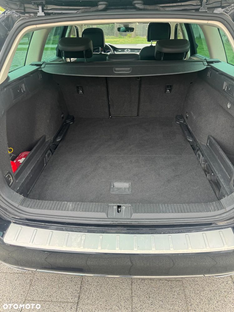 Volkswagen Passat 2.0 TDI BMT Highline DSG - 9