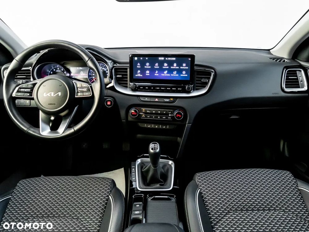 Kia Ceed 1.5 T-GDI Tribute - 21