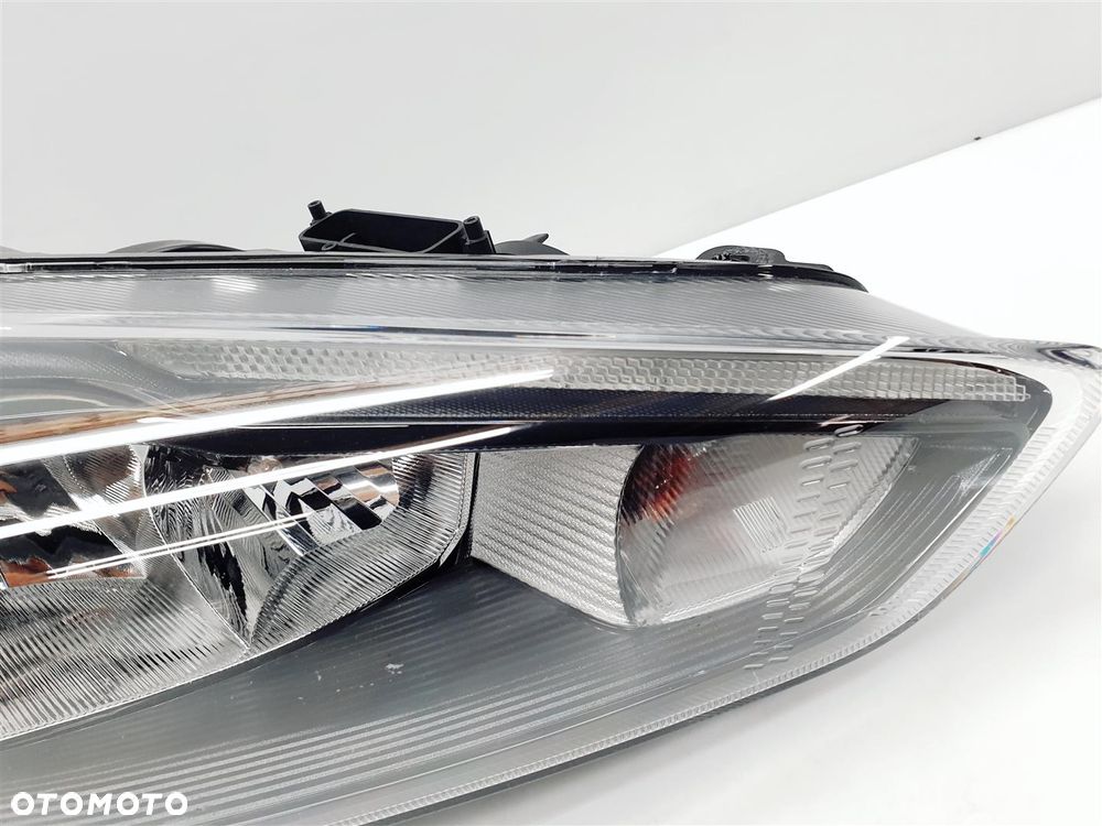 FOCUS MK3 III LIFT 14-18r PRAWA LAMPA PRZÓD ZWYKŁA Z LED CIEMNA ORY EU !!! - 3