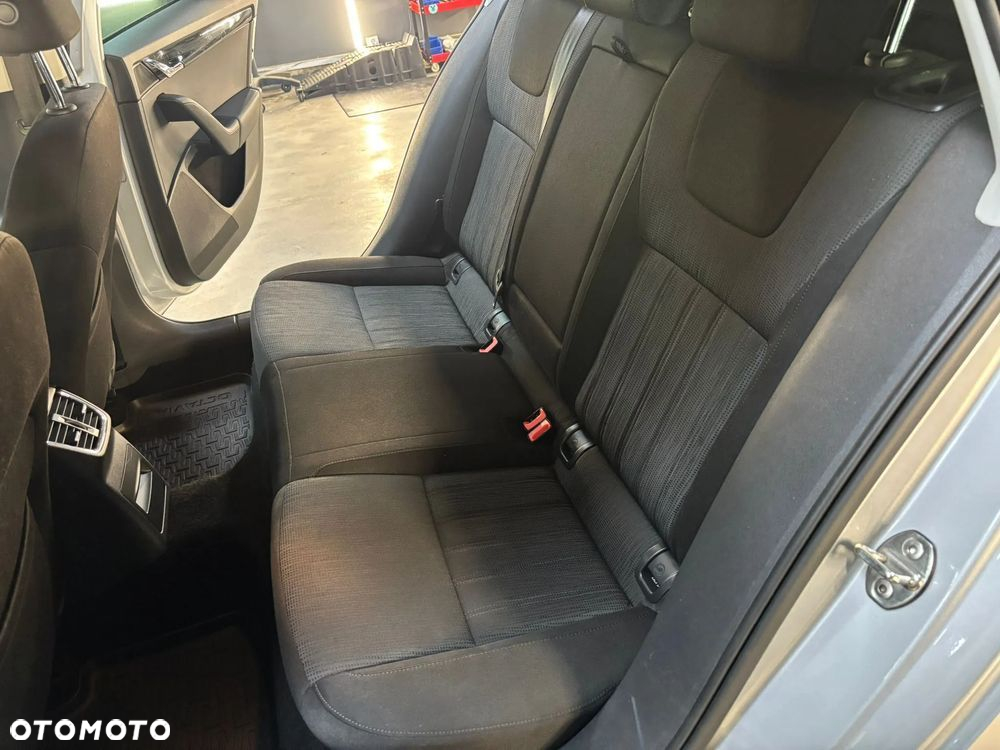Skoda Octavia 2.0 TDI Style DSG - 26