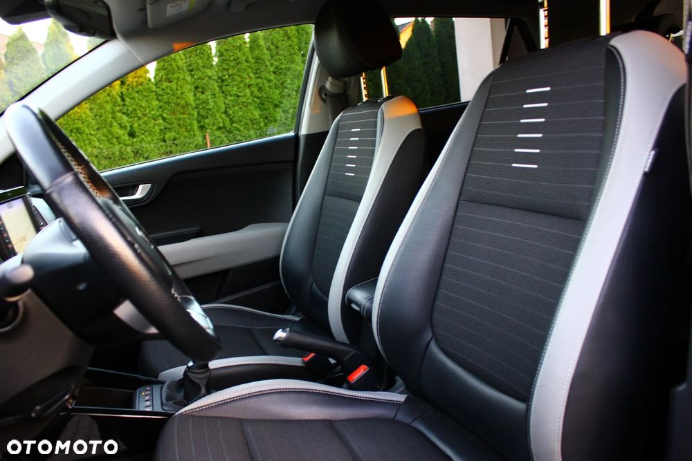 Kia Stonic 1.6 CRDi SCR XL - 25