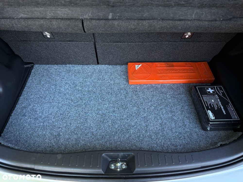 Daihatsu Sirion 1.0 CooLine - 36