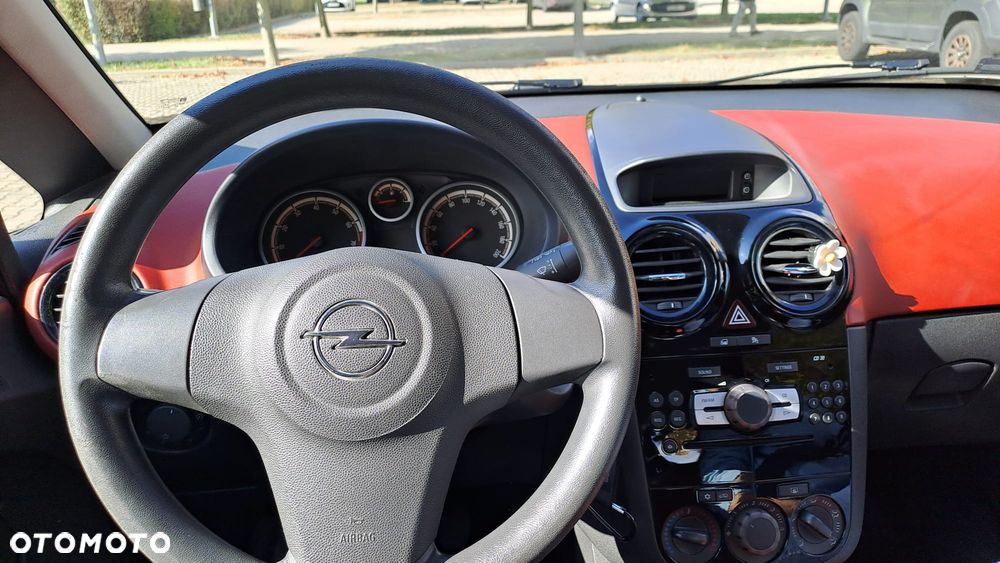 Opel Corsa - 11