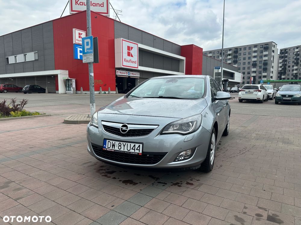 Opel Astra 1.4 Turbo Cosmo - 1