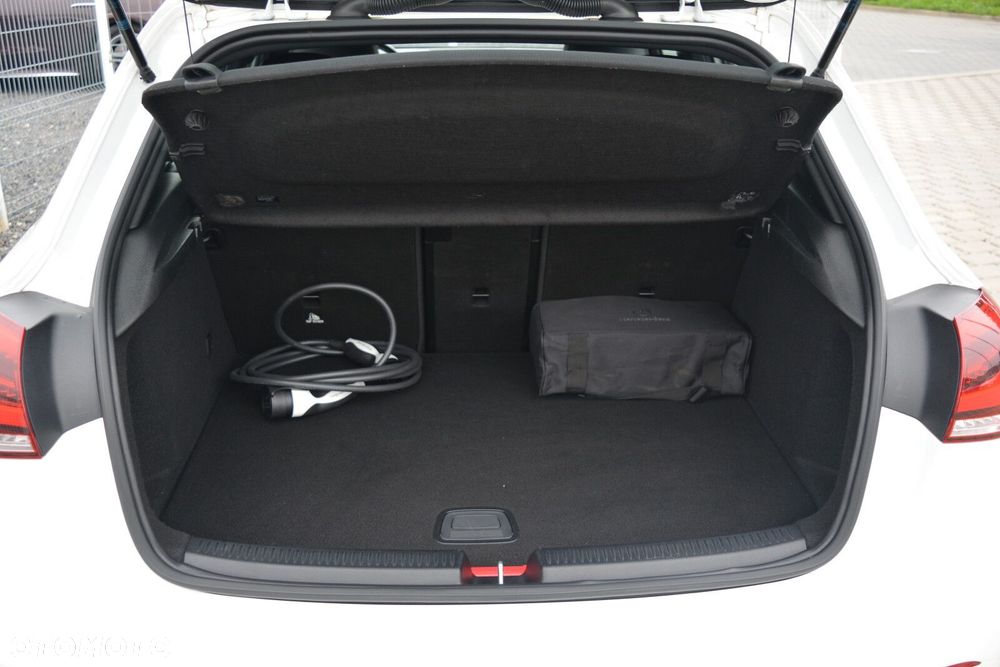 Mercedes-Benz Klasa A - 32