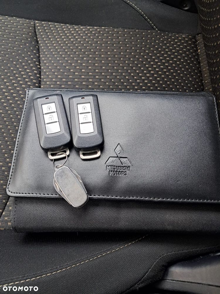 Mitsubishi ASX 1.6 2WD Intense - 18