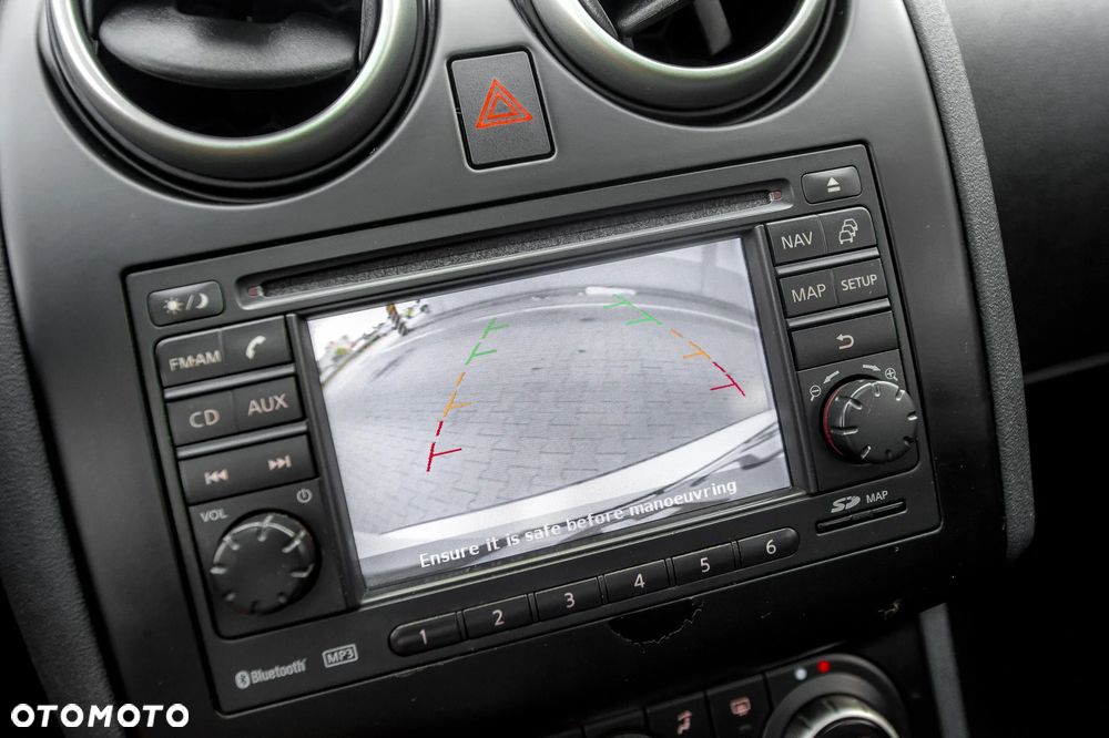 Nissan Qashqai 2.0 4x4 Tekna Premium - 34