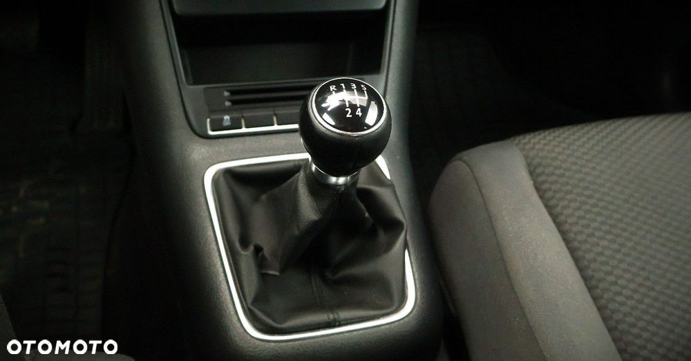 Volkswagen Golf Plus 1.6 TDI Trendline - 25