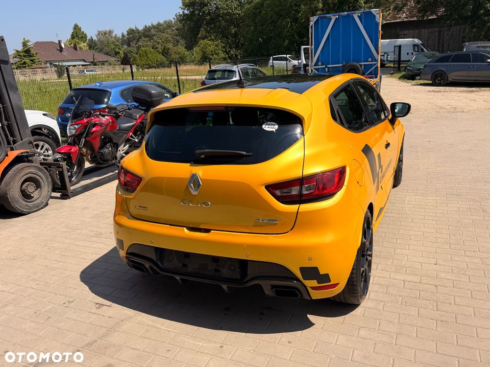 Renault Clio TCe 200 EDC Sport R.S - 12
