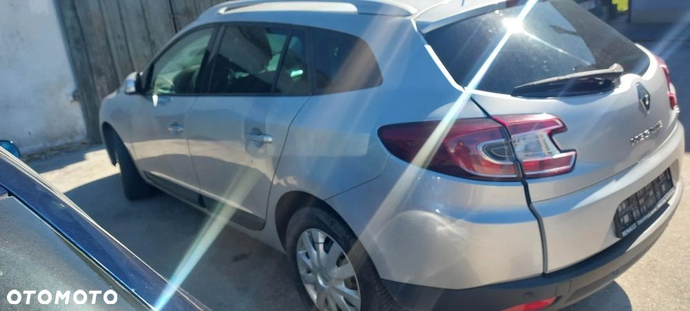 Renault Megane iii 1,9 dci 130 km rozrusznik - 6