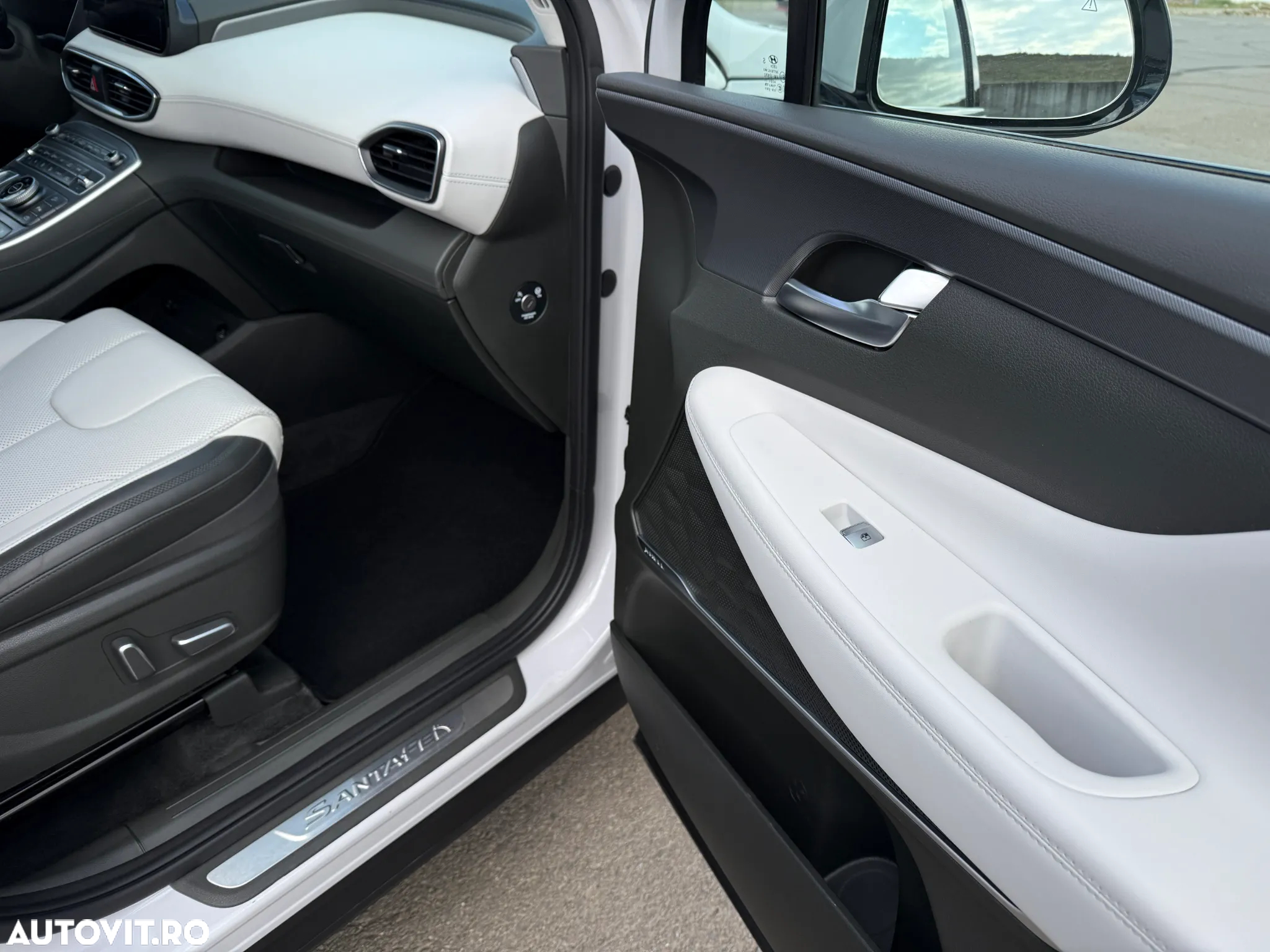 Hyundai Santa Fe 2.2 CRDi 4WD SEVEN Signature - 39
