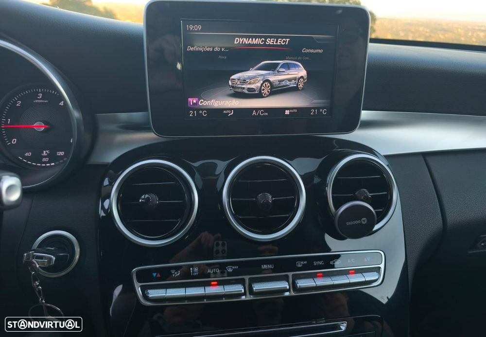Mercedes-Benz C 220 - 33