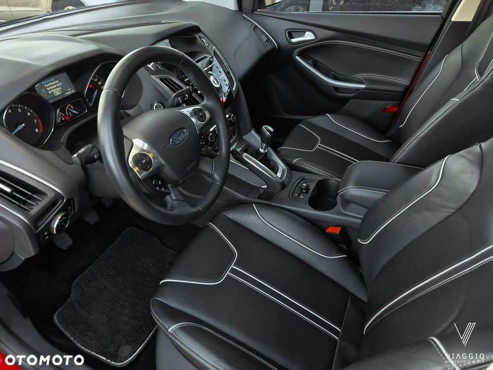 Ford Focus 1.6 EcoBoost Titanium - 31