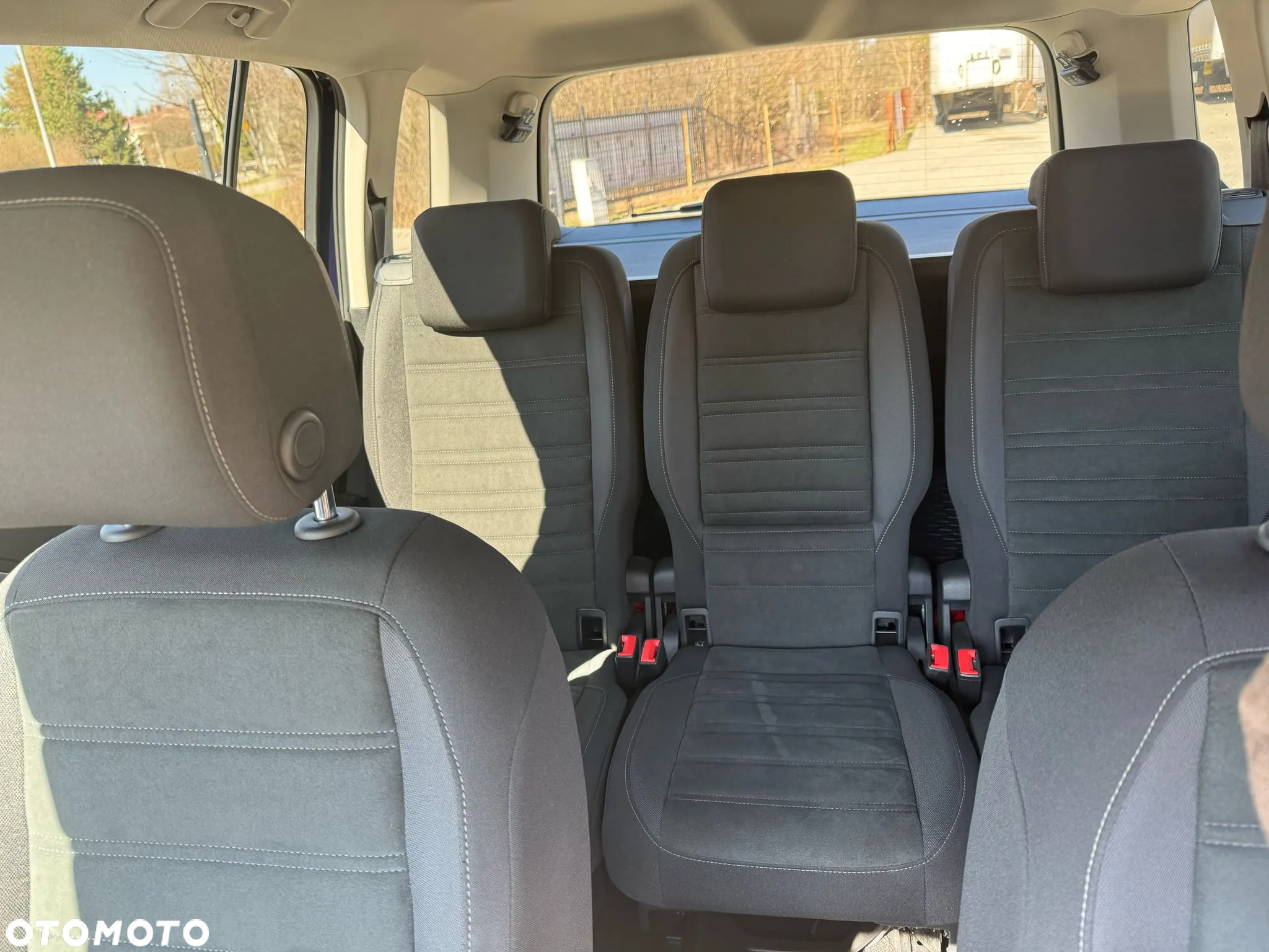 Volkswagen Touran 1.5 TSI EVO Comfortline DSG - 9