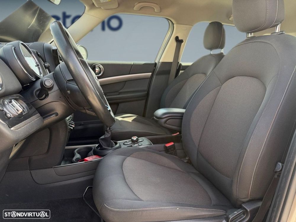 MINI Countryman One - 10