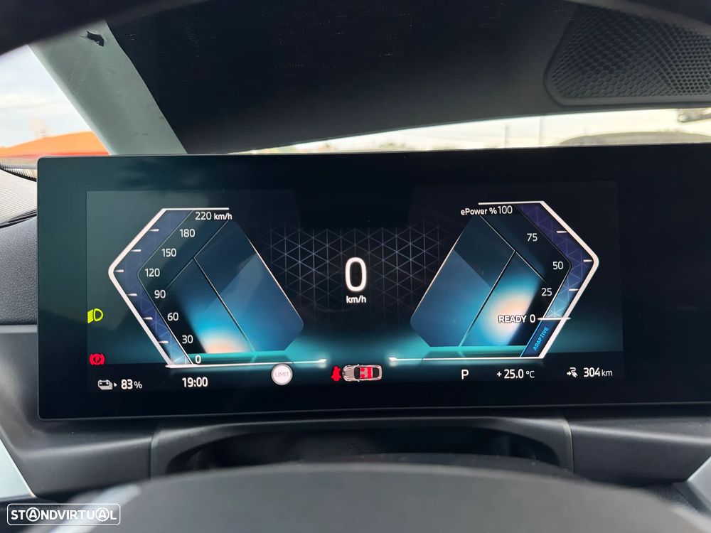 BMW i4 eDrive40 - 15