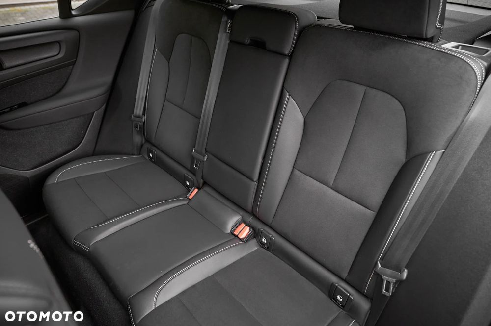 Volvo XC 40 - 8