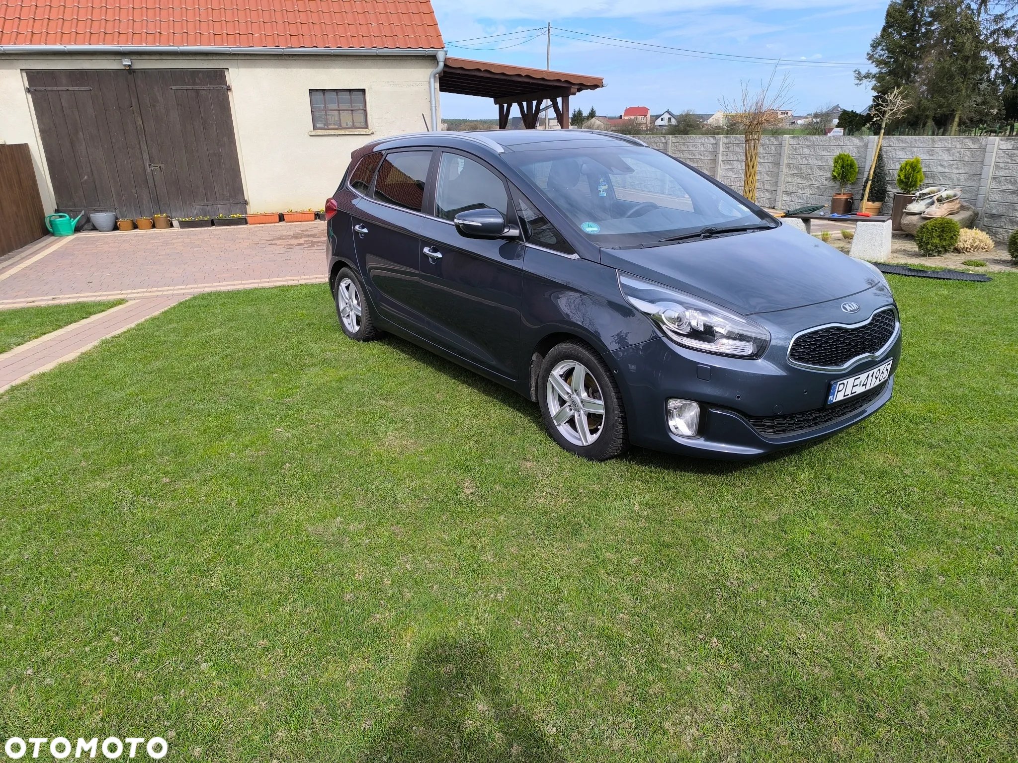 Kia Carens 1.7 CRDi L 7os - 4