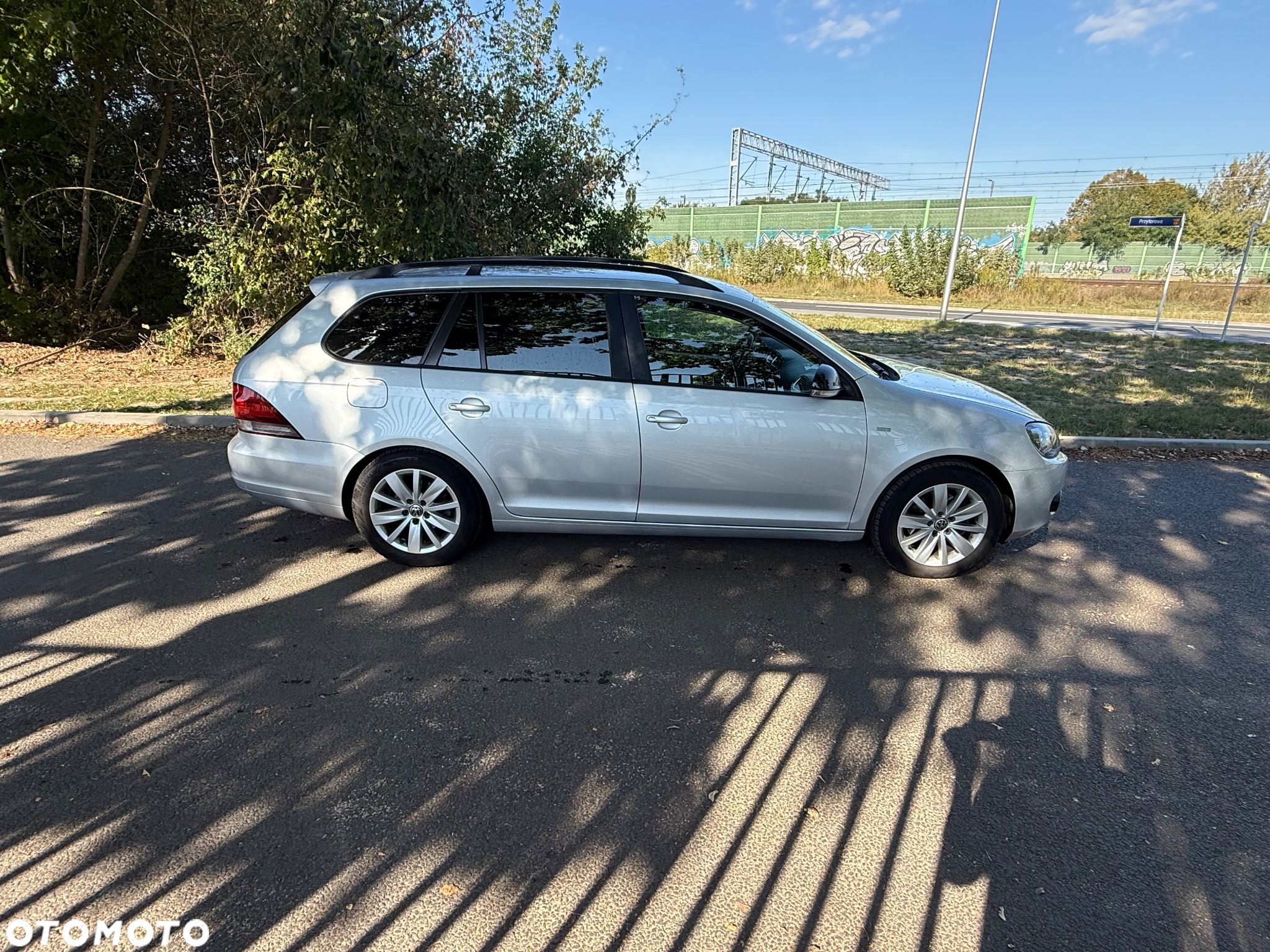Volkswagen Golf - 8