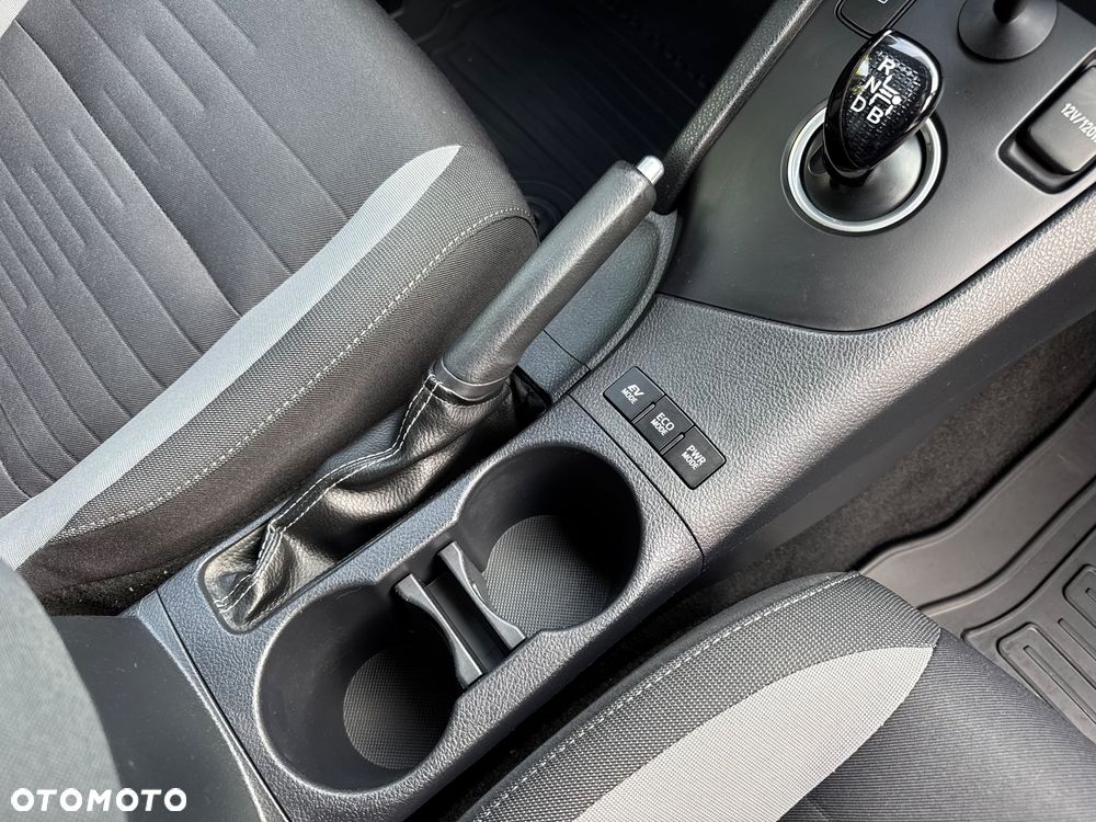 Toyota Auris Hybrid 135 Premium - 25