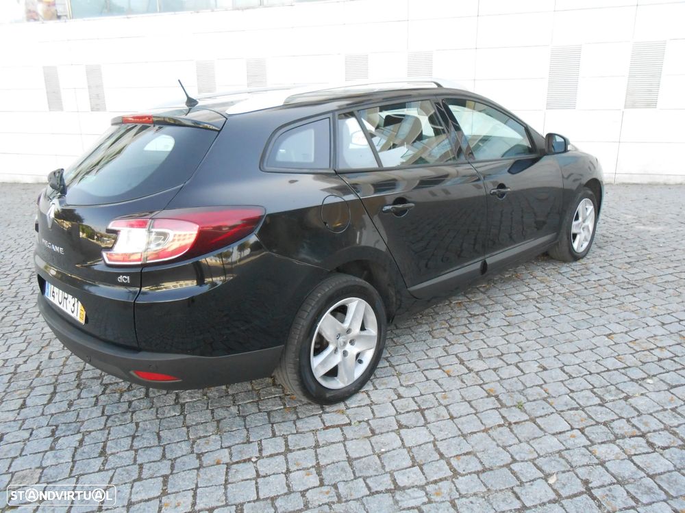 Renault Mégane Sport Tourer 1.5 dCi Zen ECO - 7