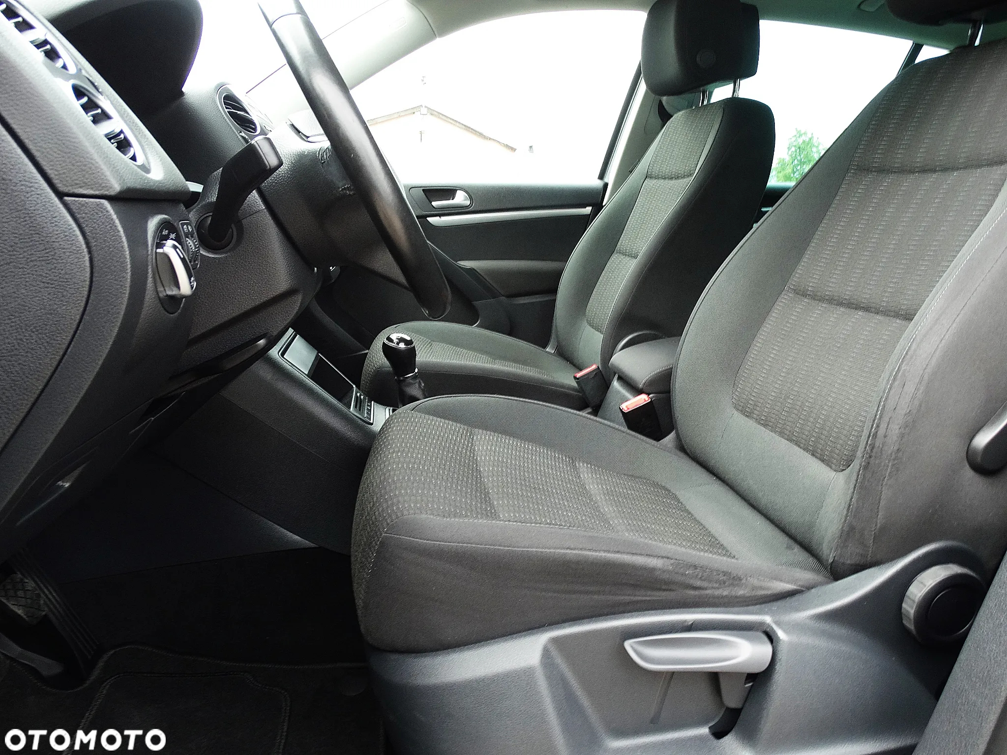 Volkswagen Tiguan 2.0 TDI DPF BlueMotion Technology Exclusive - 19