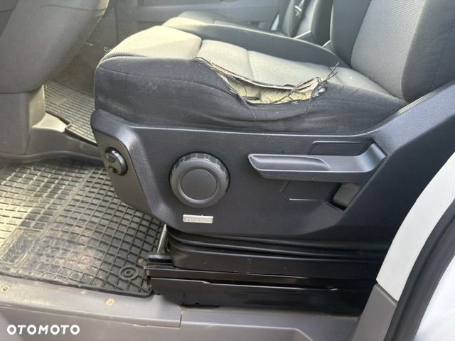 Volkswagen Crafter - 26