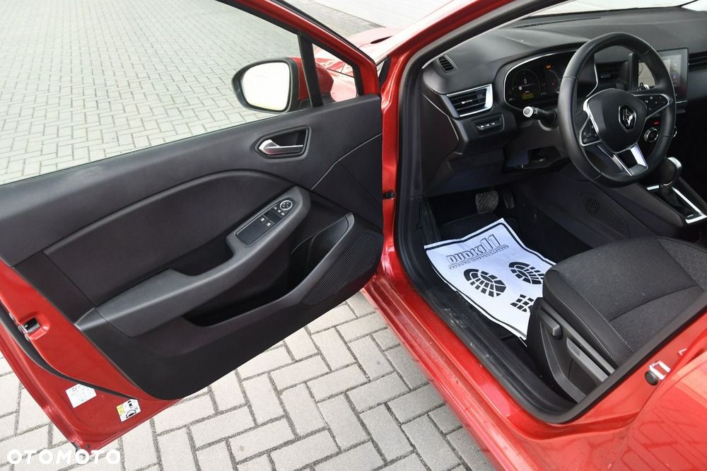 Renault Clio - 16