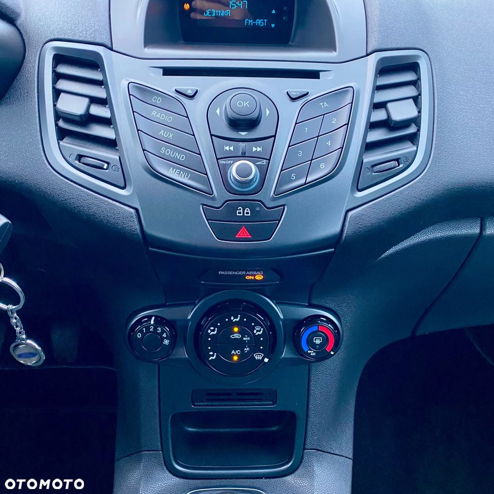 Ford Fiesta 1.25 Titanium - 22