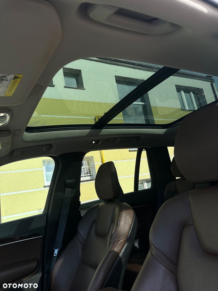 Volvo XC 90 T6 AWD Momentum 7os - 33