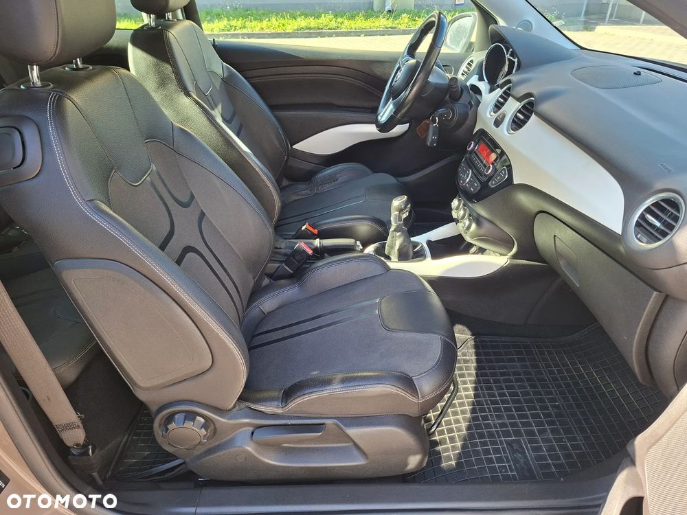Opel Adam 2013