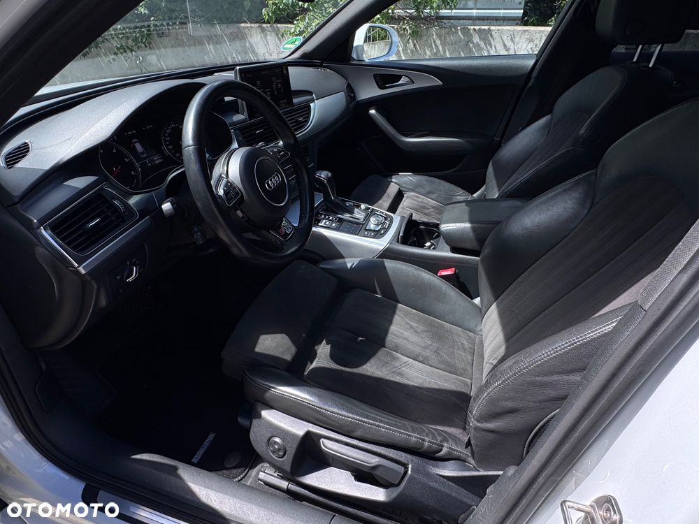 Audi A6 Avant 2.0 TDI Ultra S tronic - 24