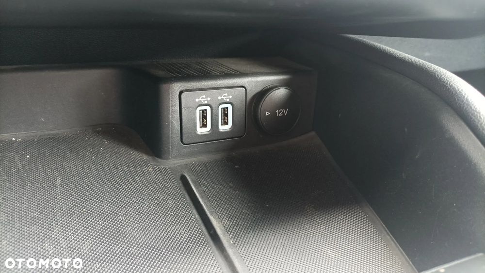 Ford Kuga 2.5 FHEV FWD ST-Line - 31