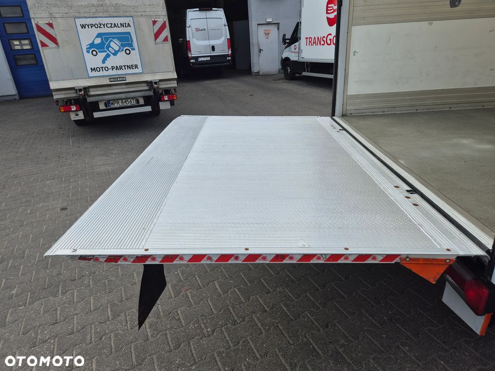 Iveco 50C/35 (31978) - 18