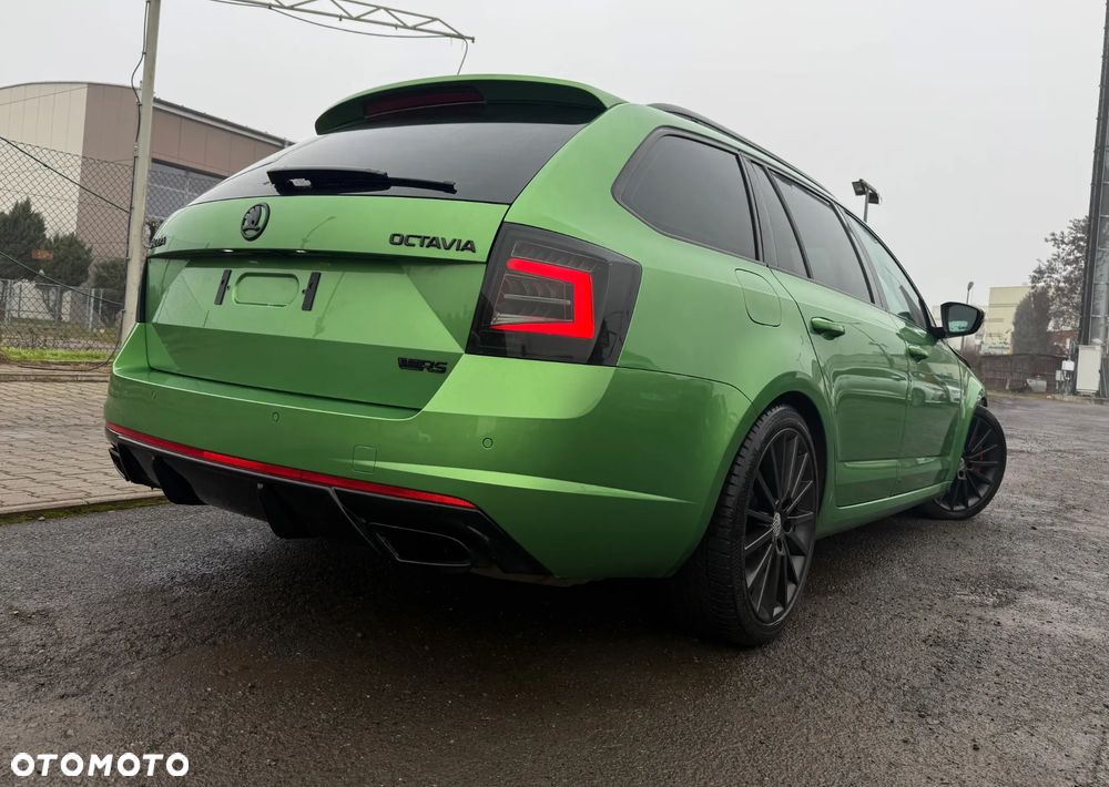 Skoda Octavia 2.0 TSI RS 230 - 7
