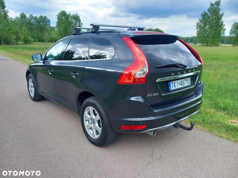 Volvo XC 60 D3 Momentum - 33