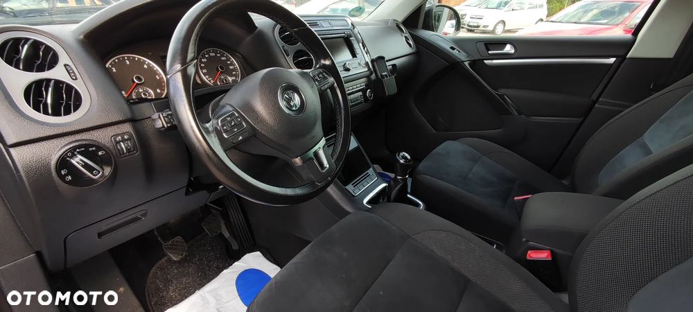 Volkswagen Tiguan - 21