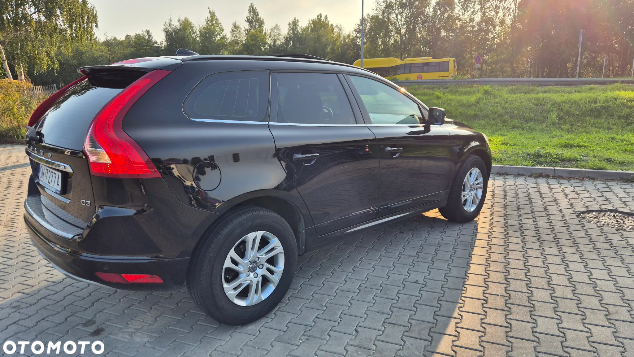 Volvo XC 60 D3 Momentum - 11