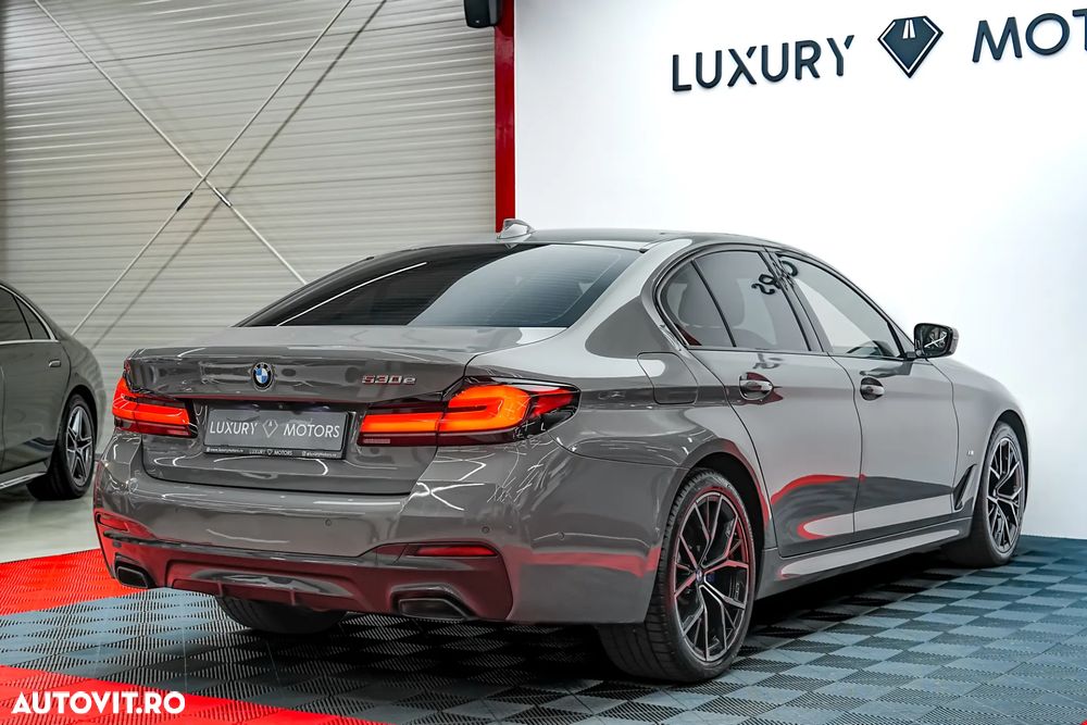 BMW Seria 5 530e Aut. M Sport Edition - 9