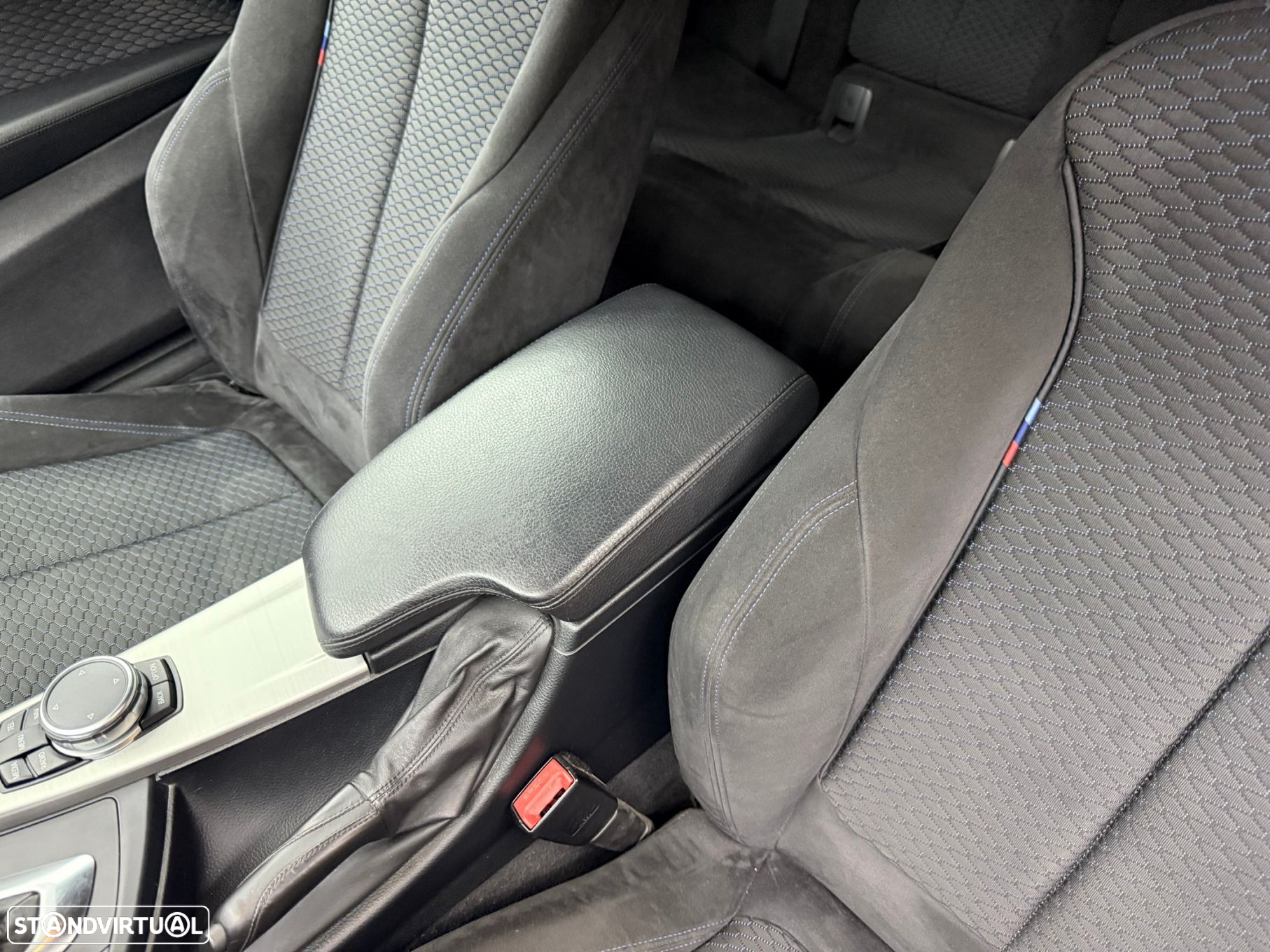 BMW 420 d Pack M Auto - 29