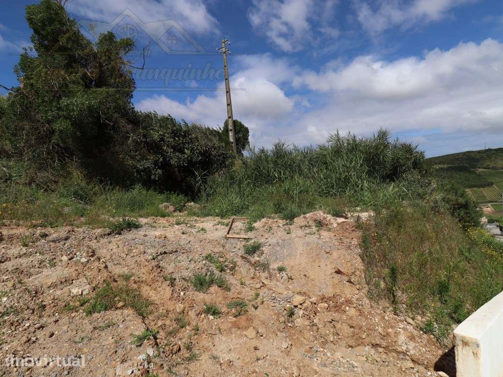 Terreno urbano para CONSTRUÇÃO DE 2 MORADIAS - Grande imagem: 4/8