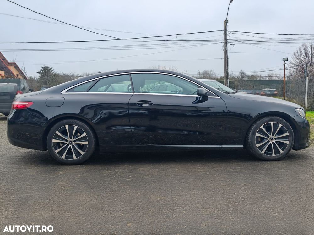 Mercedes-Benz E - 22