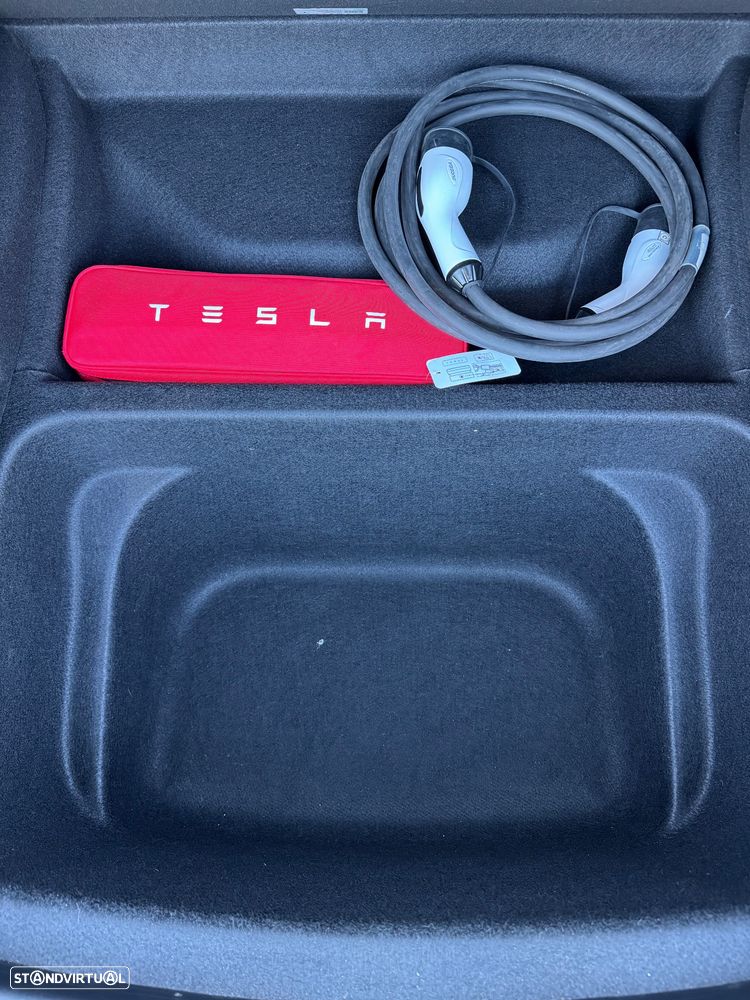 Tesla Model Y RWD - 23