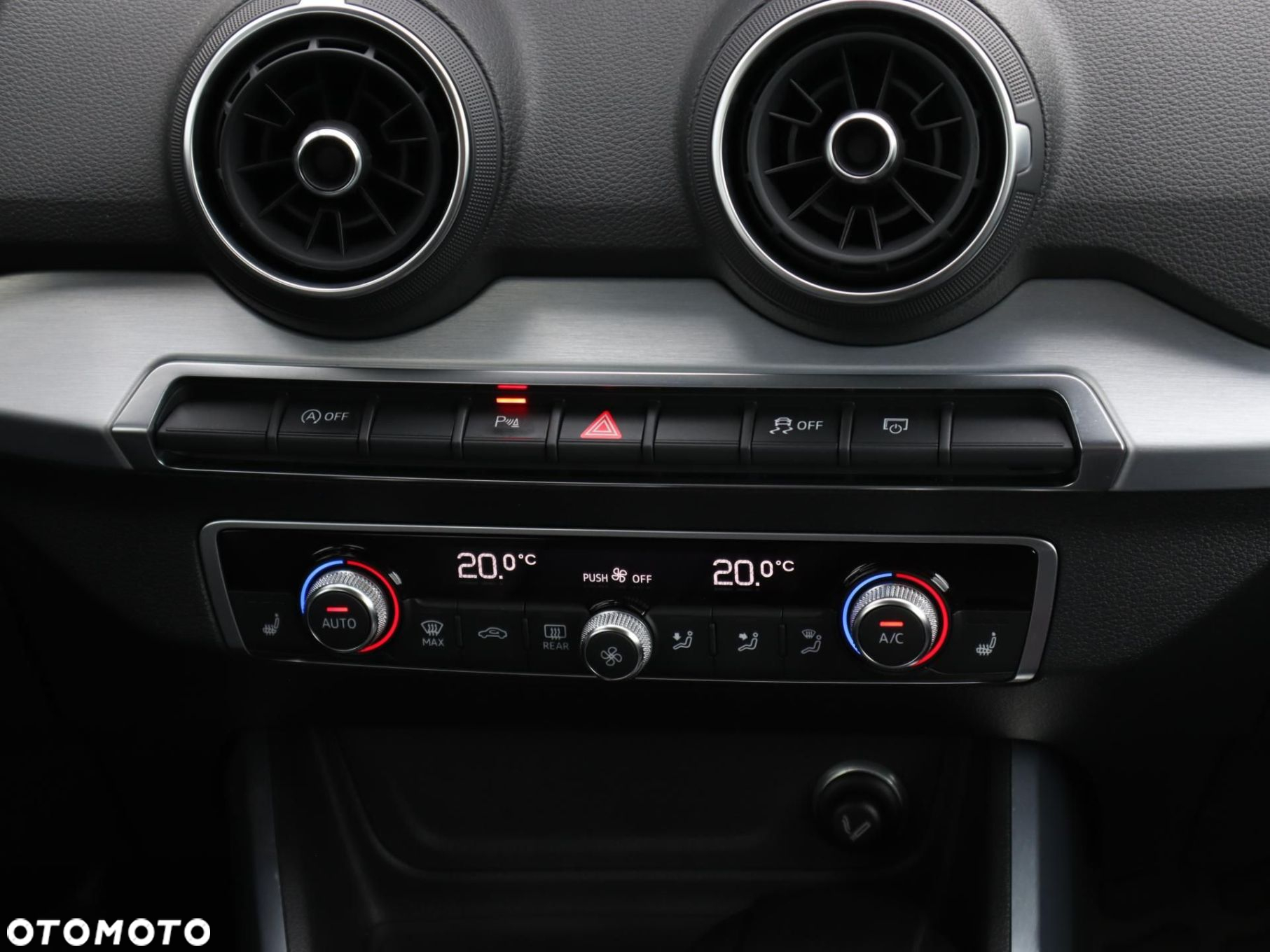 Audi Q2 - 14