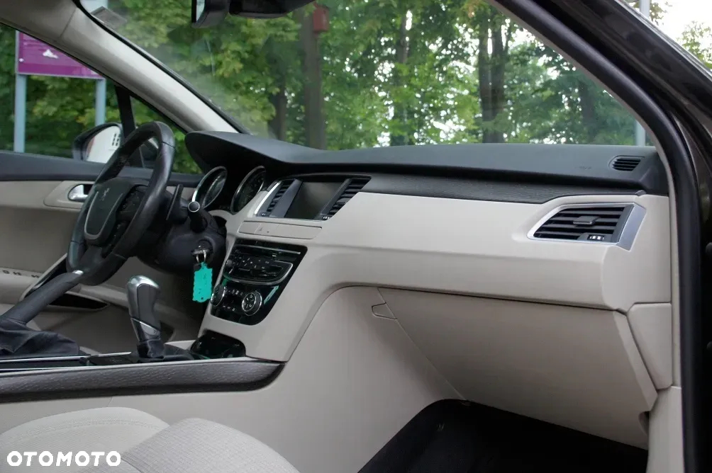 Peugeot 508 SW e-HDi FAP 115 EGS6 Business-Line - 27